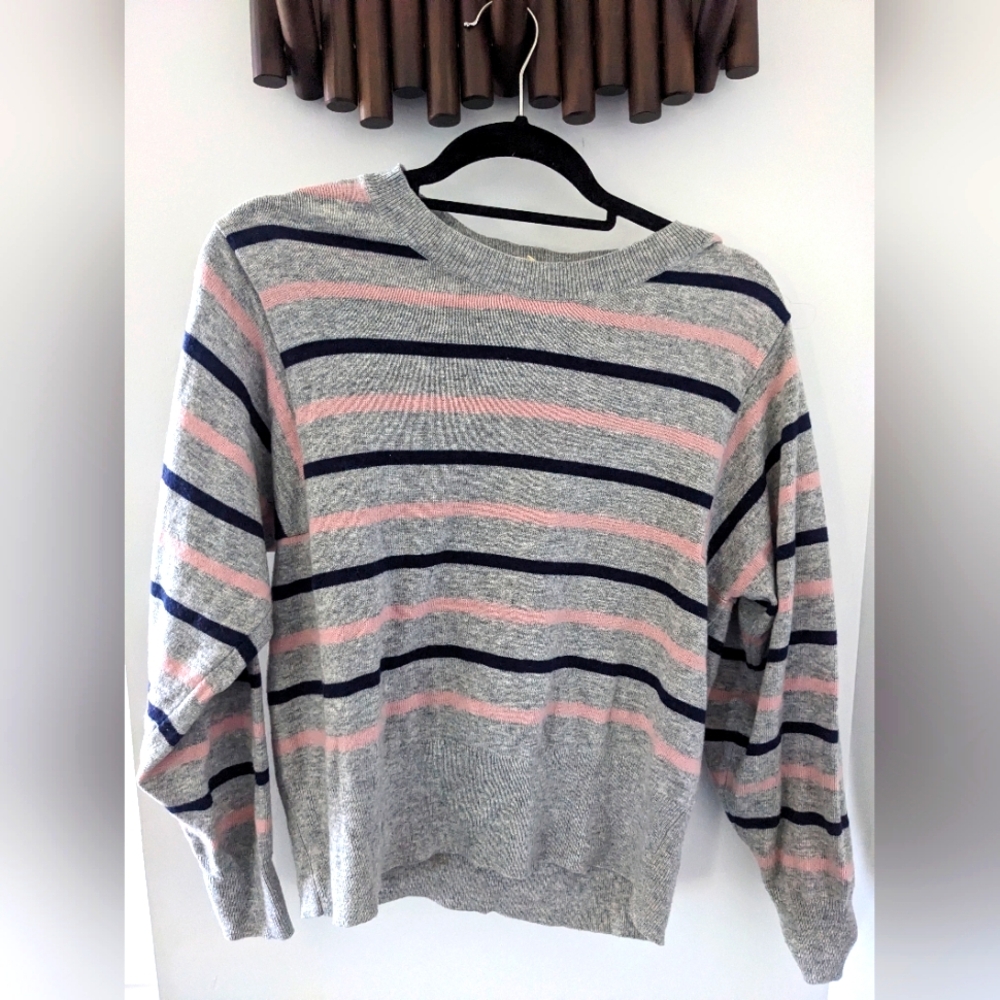 Striped Women's Gray and Pink Sweater - Size US M
